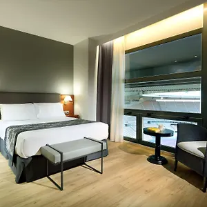 Exe Isla Cartuja Hotell