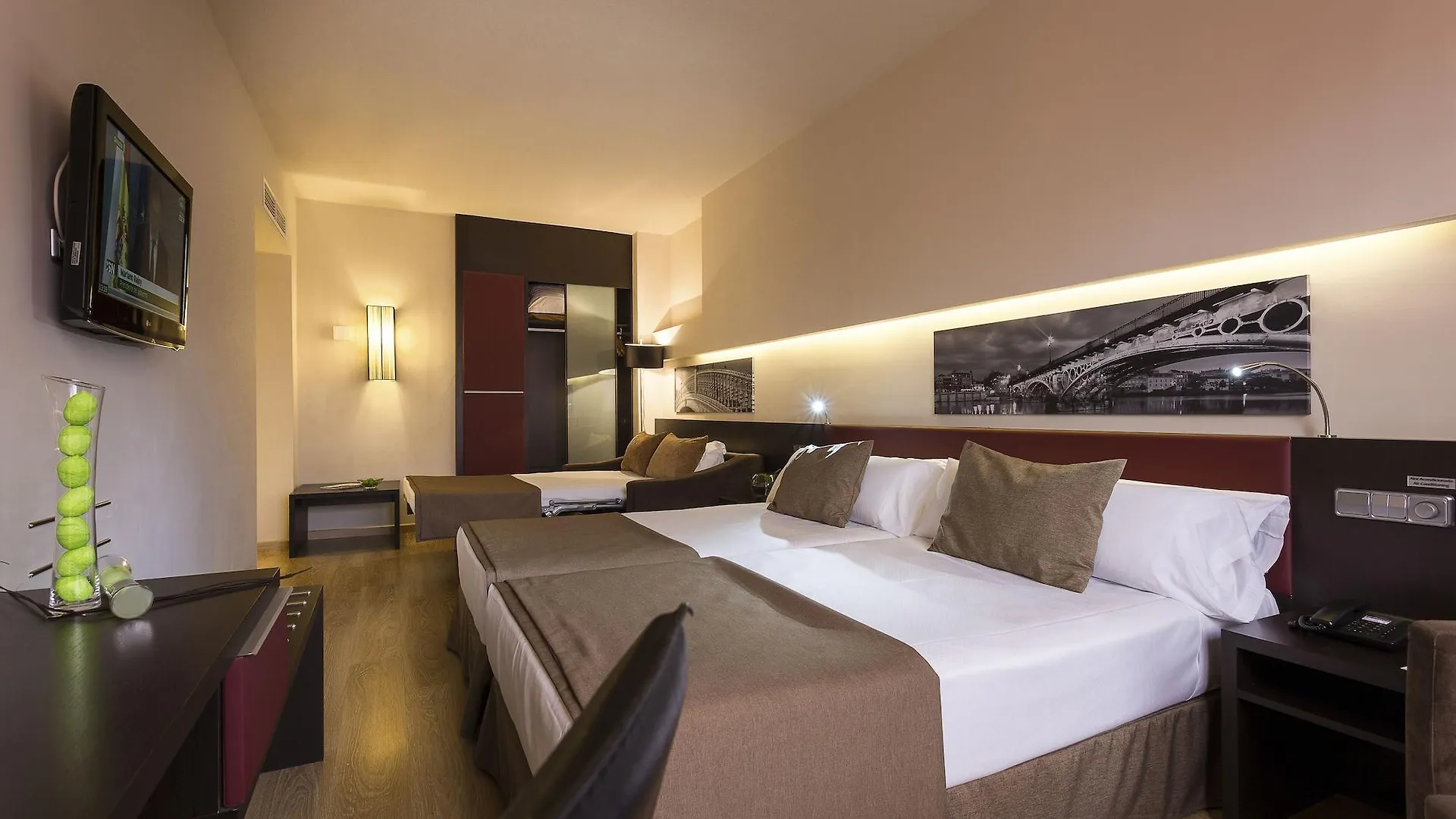 Only You Hotel Sevilla
